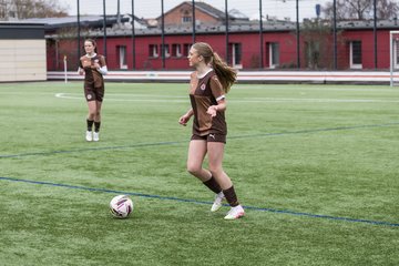 Bild 441 - wBJ FC St. Pauli - Walddoerfer SV : Ergebnis: 3:4